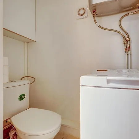 2 Bedroom In The Heart Of Le Marais Apartment Paris
