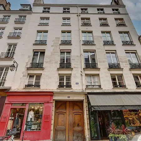 2 Bedroom In The Heart Of Le Marais * Paris